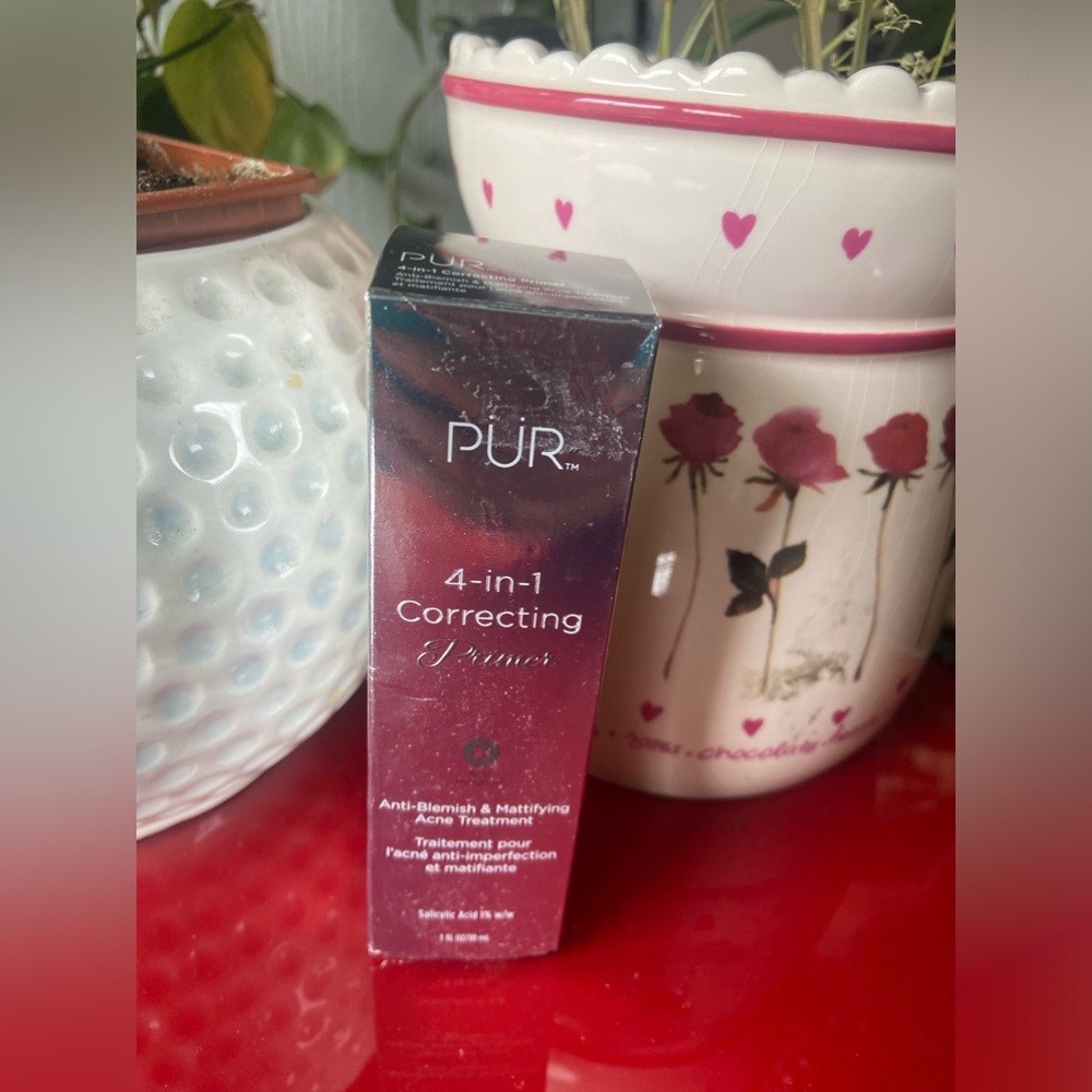 Pur 4 in 1 Correcting Primer Anti-Blemish Acne Treatment